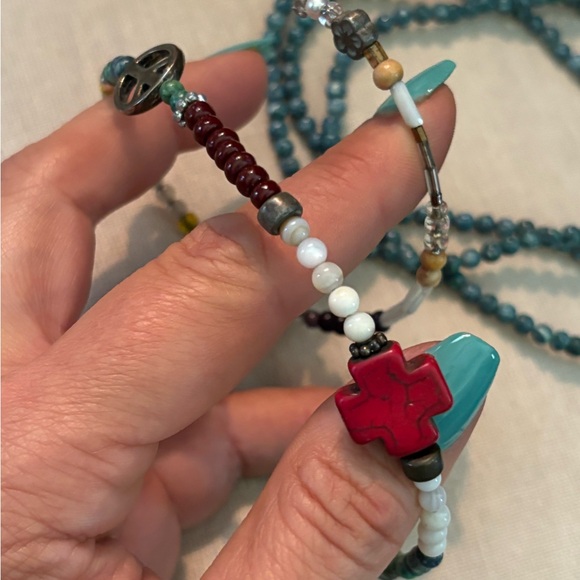 Boho style beaded wrap bracelet and vintage authentic turquoise necklace. - Picture 6 of 6